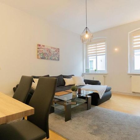 *Central_50M2_Kitchen_Washer_Netflix_Parking Cottbus Eksteriør bilde