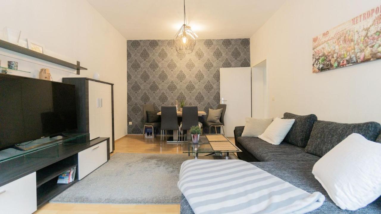 *Central_50M2_Kitchen_Washer_Netflix_Parking Cottbus Eksteriør bilde
