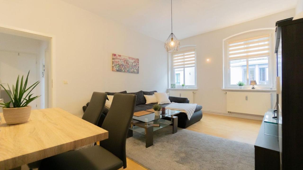 *Central_50M2_Kitchen_Washer_Netflix_Parking Cottbus Eksteriør bilde