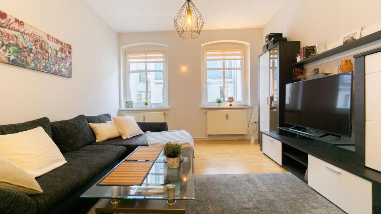 *Central_50M2_Kitchen_Washer_Netflix_Parking Cottbus Eksteriør bilde